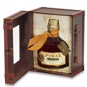 Pyrat XO Reserve 15y 0,7l 40% Lodní Kufr